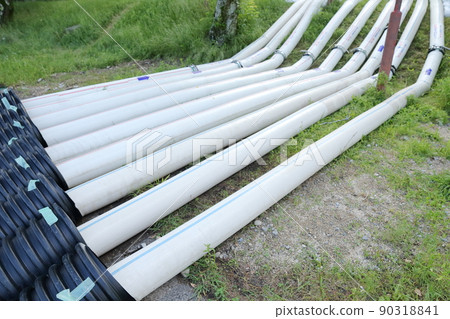 Temporary pumping hose (Meiji irrigation weir, water leakage problem, Toyota City, Aichi Prefecture) 90318841
