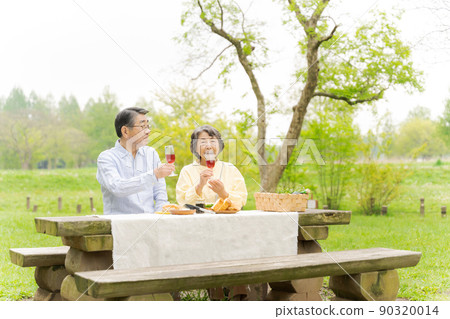 健康的年長夫婦 90320014