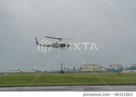 Rescue exhibition at Yokota Air Base UH-1 90321661