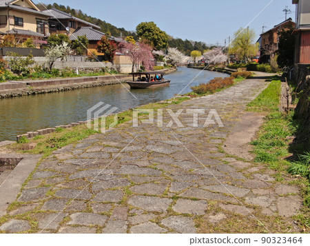 近江八幡市挖掘八幡的船屋鳥瞰圖 90323464