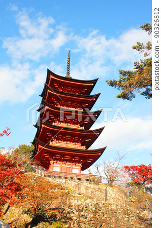 秋季宮島五層寶塔 秋季宮島五層寶塔 90326812