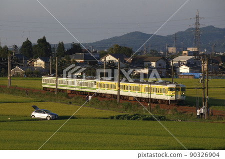 長岡花火大會日期：信越本線115系臨時列車 90326904