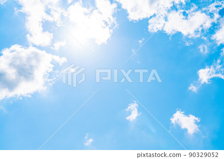 晴朗的天空 90329052