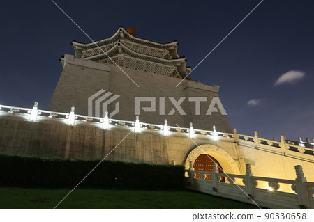 Chiang Kai-shek Memorial Hall Chiang Kai-shek Memorial Hall 90330658