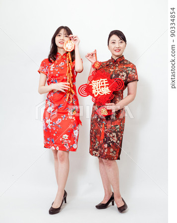 Written by a traditional flag, a female and a mature woman, a white background by Maetsuki. 90334854