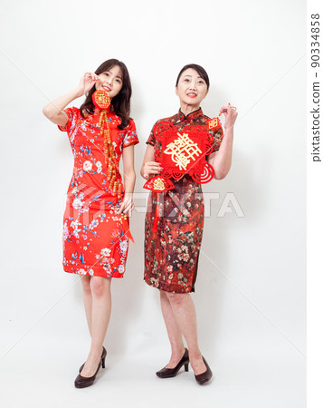 由傳統旗幟、女性和成熟女性書寫，Maetsuki 為白色背景。 90334858