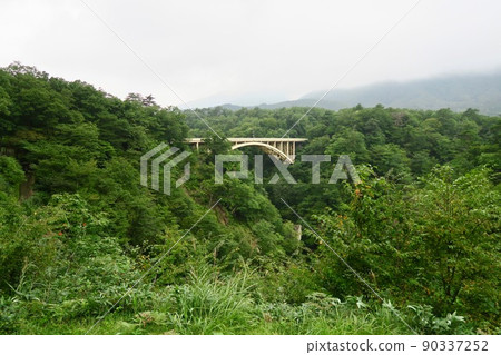 Naruko gorge 90337252