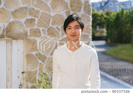 一個年輕人 90337586