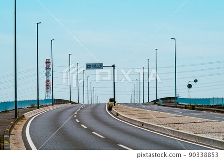 National highway bridge traffic National highway No. 254 Asaka Ohashi No traveling vehicle 2022.05 a-2 High contrast National highway bridge traffic National highway No. 254 Asaka Ohashi No traveling vehicle 2022.05 a-2 High contrast 90338853