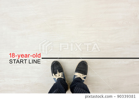 18歲成人起跑線和男足 90339381