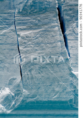 Antartica - Tabular Iceberg in Bransfield Strait 90341776