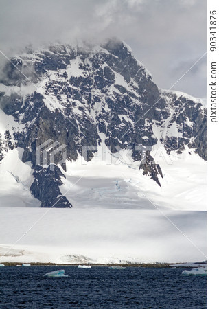 Cruising in Antarctica - Fairytale landscape 90341876