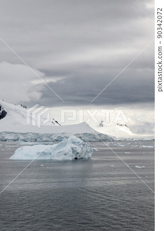Cruising in Antarctica - Fairytale landscape Cruising in Antarctica - Fairytale landscape 90342072