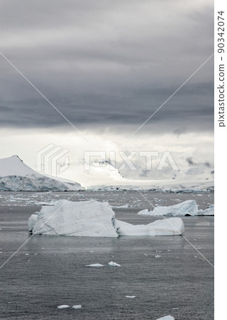 Cruising in Antarctica - Fairytale landscape Cruising in Antarctica - Fairytale landscape 90342074