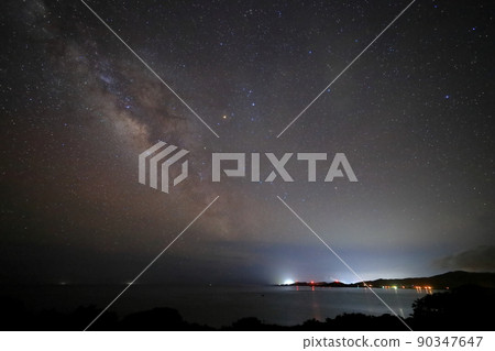 Starry sky at Tamatorizaki Observatory on Ishigaki Island, Okinawa 90347647