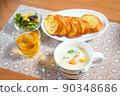 Breakfast garlic toast and cream stew 90348686