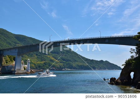 從長島和上關大橋山口出發的室津燈塔 90351606