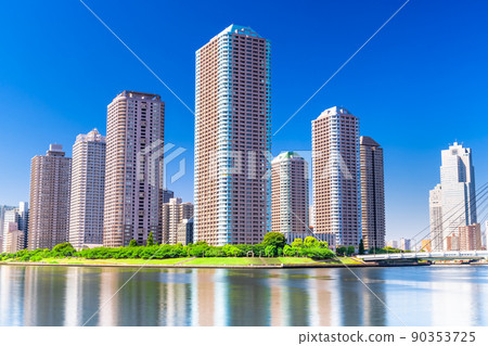 東京隅田川沿岸的高層公寓 90353725