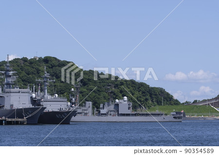 海上自衛隊的船隻 海上自衛隊的船隻 90354589