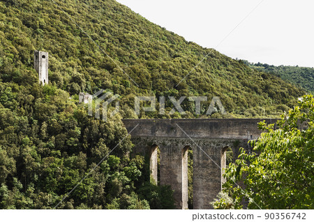 Medieval Ponte delle Torri , Spoleto , Italy Medieval Ponte delle Torri , Spoleto , Italy 90356742
