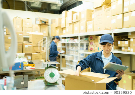 Warehouse women business 90359820