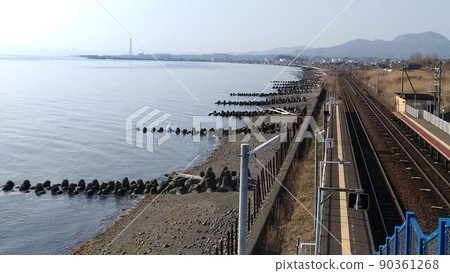 靠近天空和大海的車站 靠近天空和大海的車站 90361268