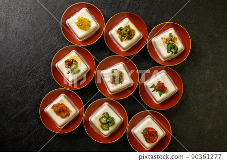 Tofu tofu (bean curd) japanese food Tofu tofu (bean curd) japanese food 90361277