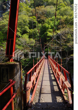 春夢鄉秋葉橋觀 90374352