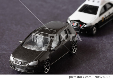 違反道路交通法的停車令圖片 違反道路交通法的停車令圖片 90378022