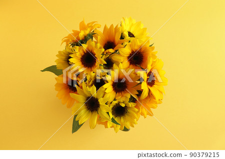 向日葵花束 90379215