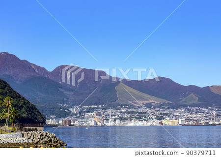 Beppu Bay and Beppu Street 90379711