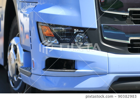 Truck headlights 90382983