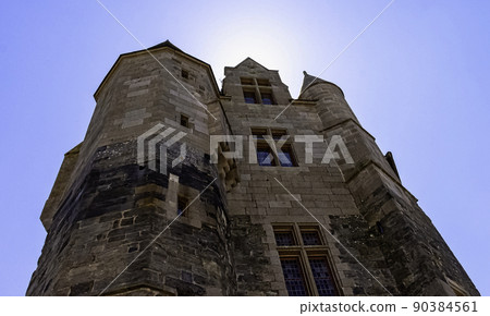 Medieval castle in the town of Vitre, France Medieval castle in the town of Vitre, France 90384561