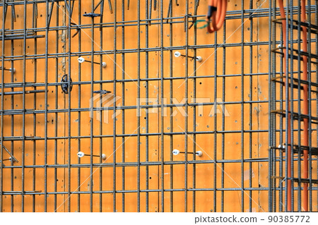Image of building a formwork 90385772
