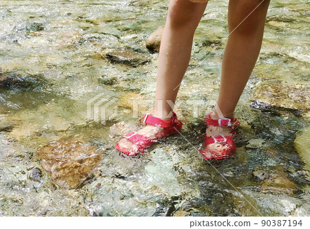 Girl playing in the river 1 Girl playing in the river 1 90387194
