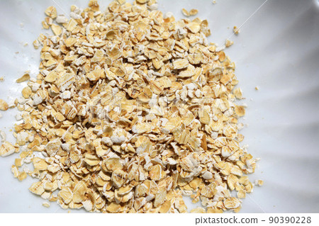 Oatmeal (processed oat food), image material 90390228