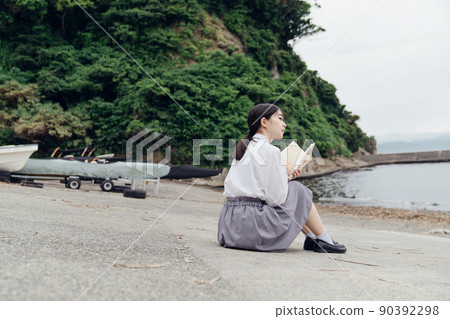 女生讀書 女生讀書 90392298