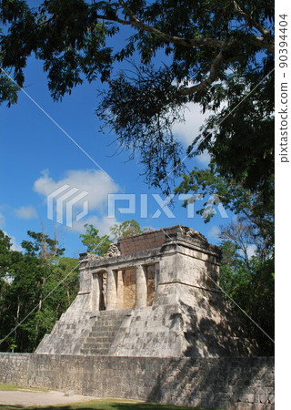 Chichen Itza Ruins, World Heritage Site, Mexico Chichen Itza Ruins, World Heritage Site, Mexico 90394404