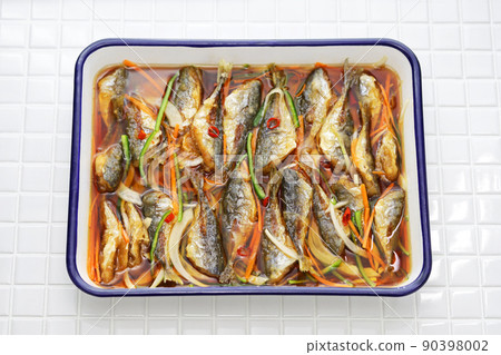 Pickled salted pickles Pickled salted pickles 90398002