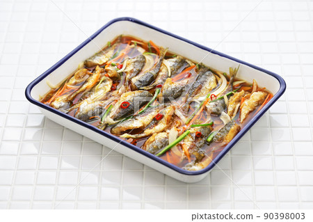 Pickled salted pickles 90398003