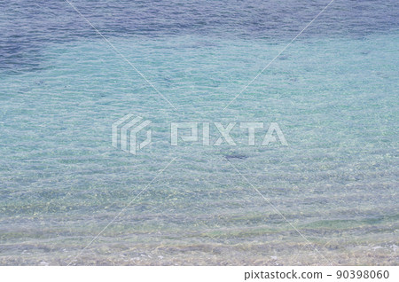 Fine weather Kouri Bridge, Kouri Island morning, Okinawa resort 90398060