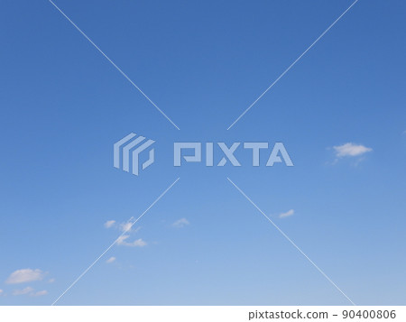Blue sky 90400806