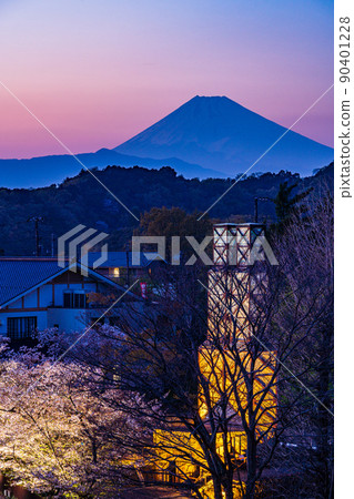 （靜岡縣）W 世界遺產 富士山 超越韭山反射爐（點亮） 90401228