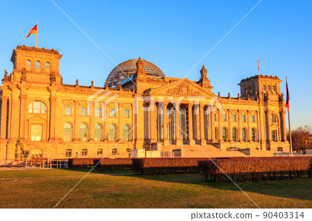 Reichstag building in Berlin, Germany 90403314