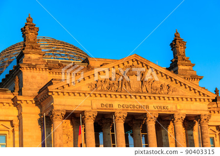 Reichstag building in Berlin, Germany 90403315
