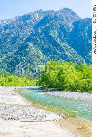 [風景]初夏的上高地[長野縣] 90407866