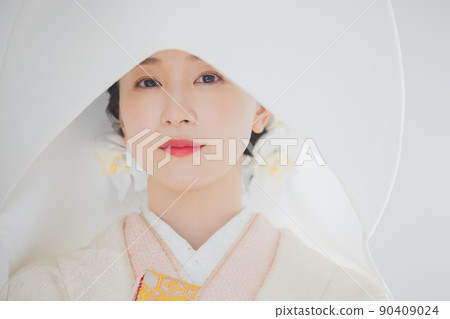 Pure white cotton hat 90409024