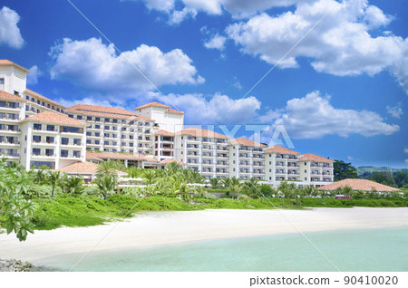 A resort hotel in Busena, Nago City, Okinawa Prefecture, a white beach and an emerald green sea A resort hotel in Busena, Nago City, Okinawa Prefecture, a white beach and an emerald green sea 90410020
