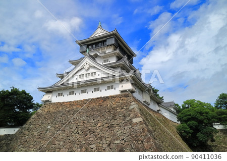 [福岡縣] 晴天下的小倉城天守閣 90411036