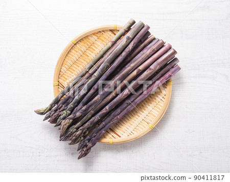 Purple asparagus 90411817
